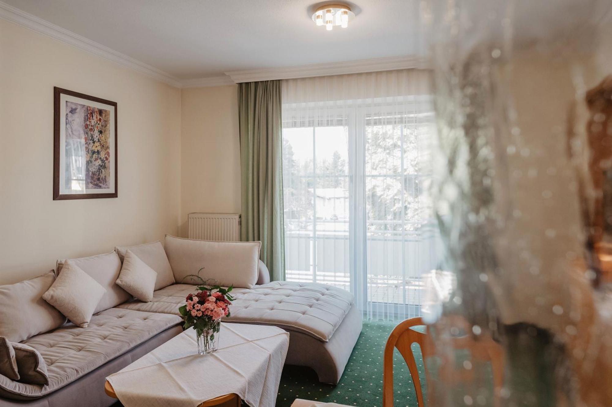 Appartementhaus Stoeckl Bad Füssing Rom bilde
